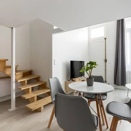 アパート Hsh Kleber Arc De Triomphe Charming Duplex パリ